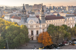 Alibaba Cloud за поддръжка на безплатно обучение, базирано на Llama 3 за определен период · TechNode