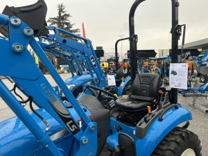 Китай ще наложи нов стандарт за потребление на енергия за EV през 2026 г., ограничавайки 2-тонните модели до 15,1 kWh/100 km · TechNode