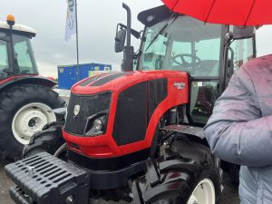 Марокански влогър в Руили: Изследване на стоплящата сърцето връзка през границата между Китай и Мианмар