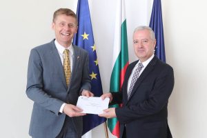 Yandex Ads отбелязва силен растеж от китайски рекламодатели през 2025 г., очаква по-нататъшно разширяване с безвизово пътуване