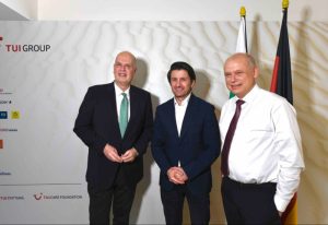 През празника на фестивала Qingming се преминават близо 6,78 милиона граници