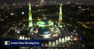 Международните влогъри отключват скрити изненади в Дали