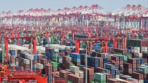 Huawei отбелязва втори най-висок приход през 2025 г