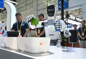 Китай остава в челните редици на глобалния дигитален растеж