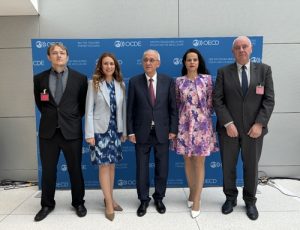 Потребителите на iPhone от континентален Китай нямат достъп до Apple Intelligence след AI актуализация · TechNode