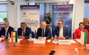 Китайският производител си осигури историческа двойна победа в Световния шампионат по супербайк