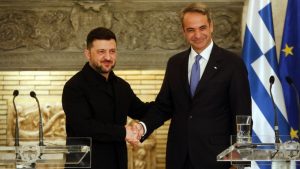 Гърция и Украйна подписват споразумение за доставка на газ от САЩ по време на посещението на Зеленски в Атина